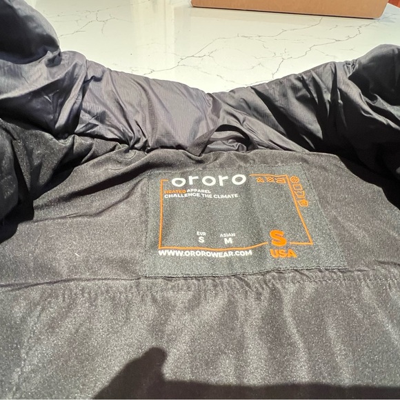 Women’s Ororo Heated Vest Small - Picture 5 of 9